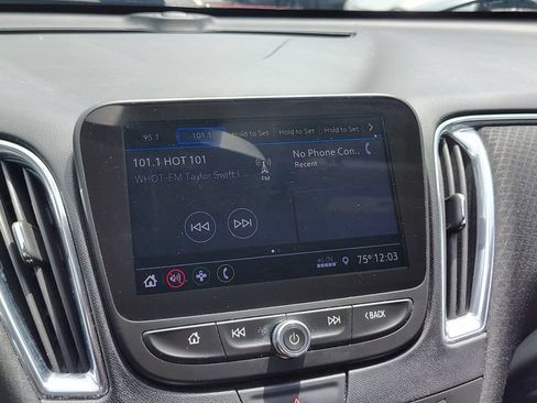 Used 2019 Chevrolet Malibu LT FWD image 13
