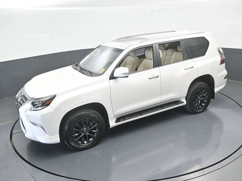 Used 2023 Lexus GX 460 Premium image 55