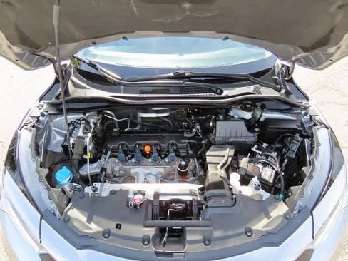 Certified 2022 Honda HR-V LX image 10