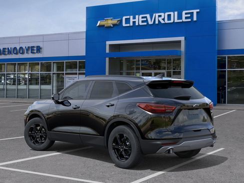New 2026 Chevrolet Blazer LT w/ Midnight/Sport Edition AWD/4WD image 27