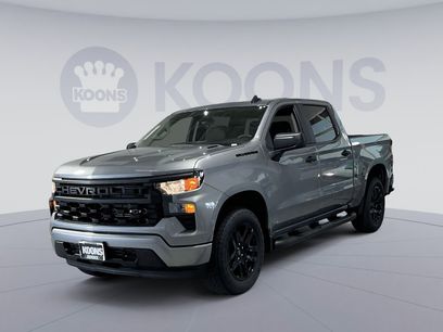 New 2025 Chevrolet Silverado 1500 Custom w/ Turbomax Blackout Package