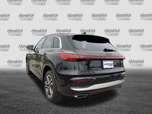 Used 2025 Audi Q5 Premium Plus w/ Premium Plus image 8