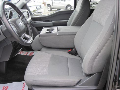 Used 2022 Ford F150 XLT w/ Equipment Group 302A High image 16