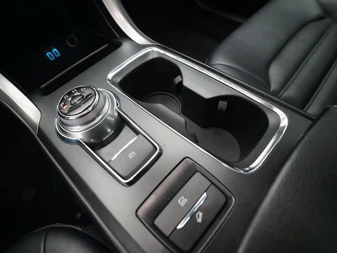 Used 2020 Ford Fusion SEL image 16