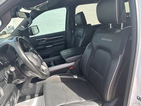 Used 2022 RAM 1500 Laramie w/ Sport Appearance Package AWD/4WD image 9
