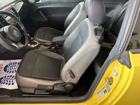 Used 2015 Volkswagen Beetle 1.8T FWD image 9