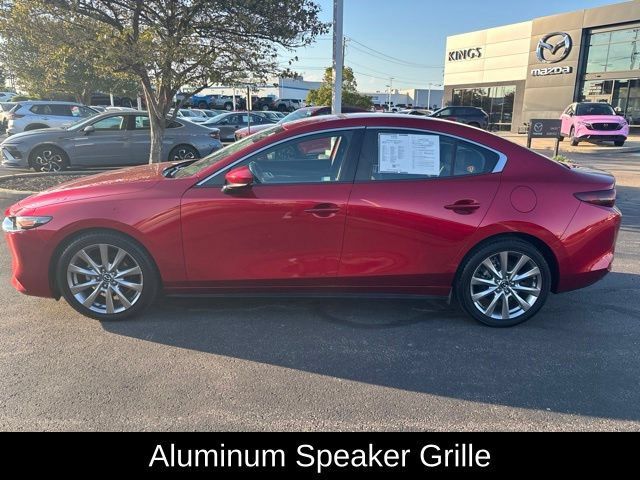 Used 2020 MAZDA MAZDA3 Sedan w/ Preferred Package FWD image 3