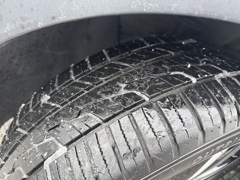 Used 2018 Nissan Kicks SV image 12