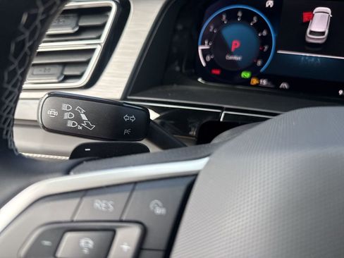 New 2026 Volkswagen Atlas Cross Sport SE AWD/4WD image 19