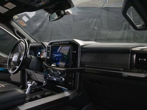 Used 2021 Ford F150 Platinum image 16