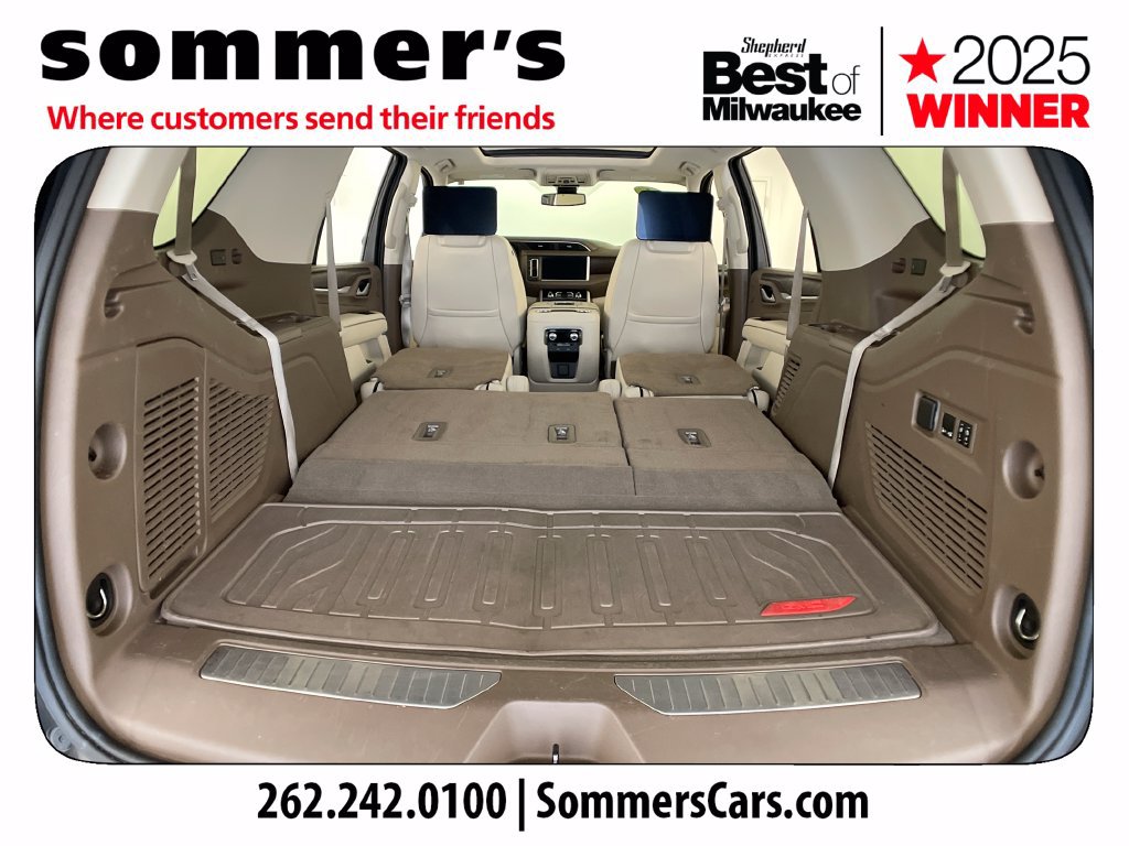 Used 2021 GMC Yukon Denali w/ LPO, Illumination Package AWD/4WD image 31