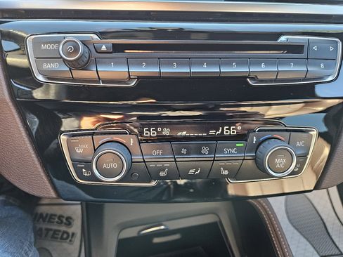 Used 2018 BMW X1 xDrive28i image 17