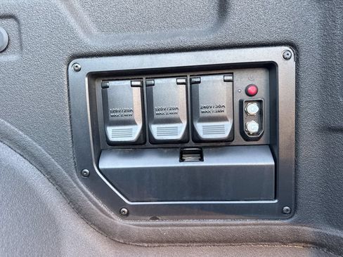Used 2025 Chevrolet Silverado EV RST AWD/4WD image 13