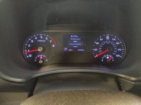 Used 2020 Kia Soul LX FWD image 23