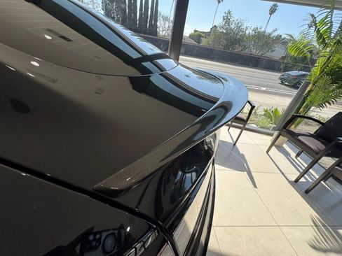 Used 2022 Tesla Model S image 26