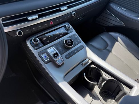 Used 2023 Hyundai Palisade Calligraphy FWD image 13