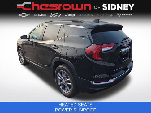 Used 2022 GMC Terrain SLT w/ Infotainment Package II AWD/4WD image 7