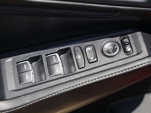 Certified 2023 Honda Accord Sport image 25