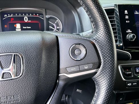 Used 2023 Honda Passport EX-L image 25