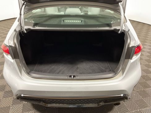 Used 2022 Toyota Corolla SE image 13