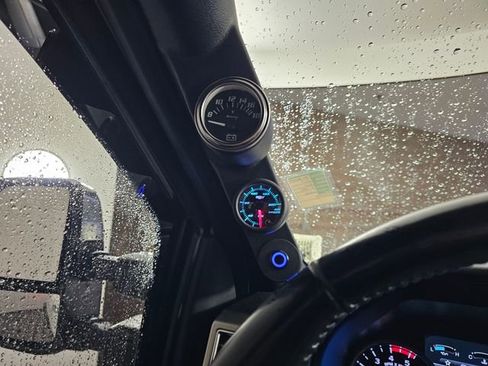 Used 2017 Ford F350 Platinum w/ Platinum Ultimate Package image 35