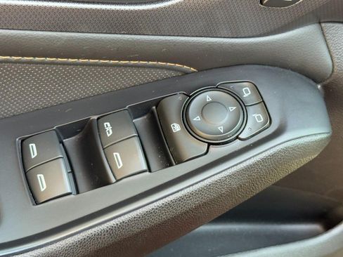 Used 2021 Chevrolet Traverse Premier w/ LPO, Floor Liner Package AWD/4WD image 26