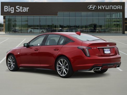 Used 2025 Cadillac CT5 Sport image 3