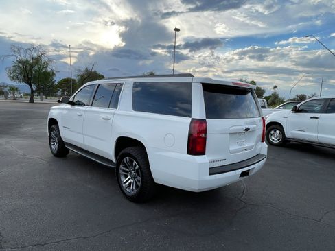 Used 2015 Chevrolet Suburban LS w/ Max Trailering Package RWD image 3
