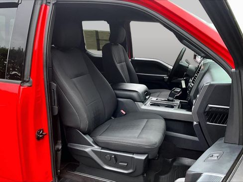 Used 2020 Ford F150 XLT w/ Equipment Group 302A Luxury AWD/4WD image 8