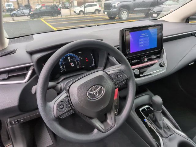 Used 2026 Toyota Corolla LE FWD image 23