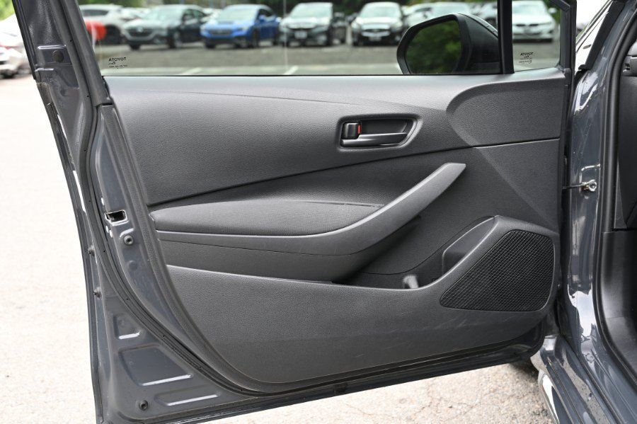 Used 2024 Toyota Corolla LE FWD image 15