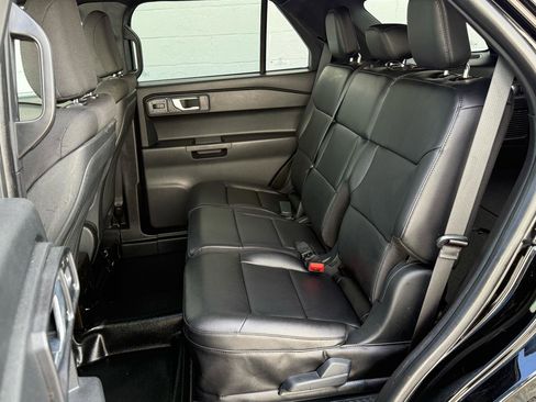 Used 2020 Ford Explorer 4WD Police Interceptor image 4