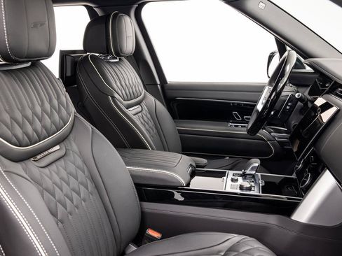 Used 2023 Land Rover Range Rover Long Wheelbase Autobiography AWD/4WD image 3