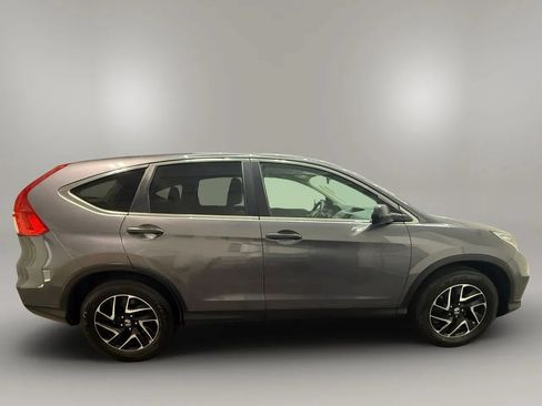 Used 2016 Honda CR-V SE image 11