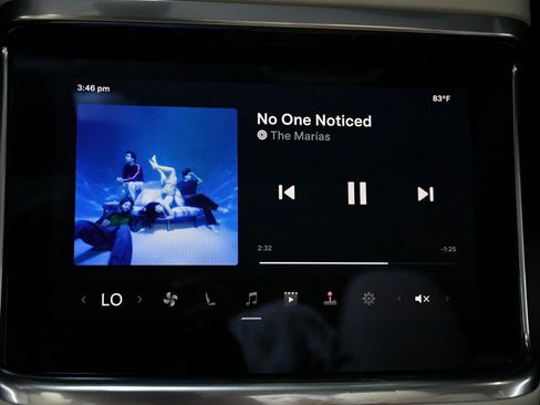 Used 2022 Tesla Model S Plaid AWD/4WD image 30