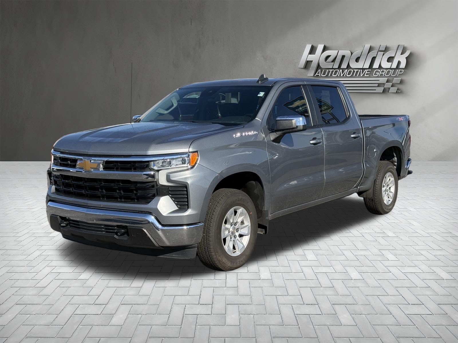 Used 2023 Chevrolet Silverado 1500 LT AWD/4WD image 5