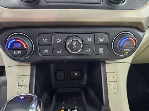 Used 2017 GMC Acadia Denali w/ Technology Package AWD/4WD image 25