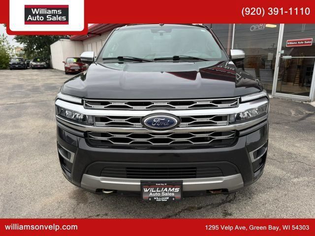 Used 2023 Ford Expedition Platinum AWD/4WD image 10