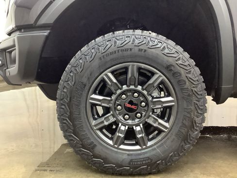 New 2026 GMC Sierra 1500 AT4X image 35