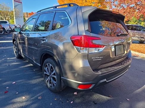 Used 2023 Subaru Forester Limited image 5