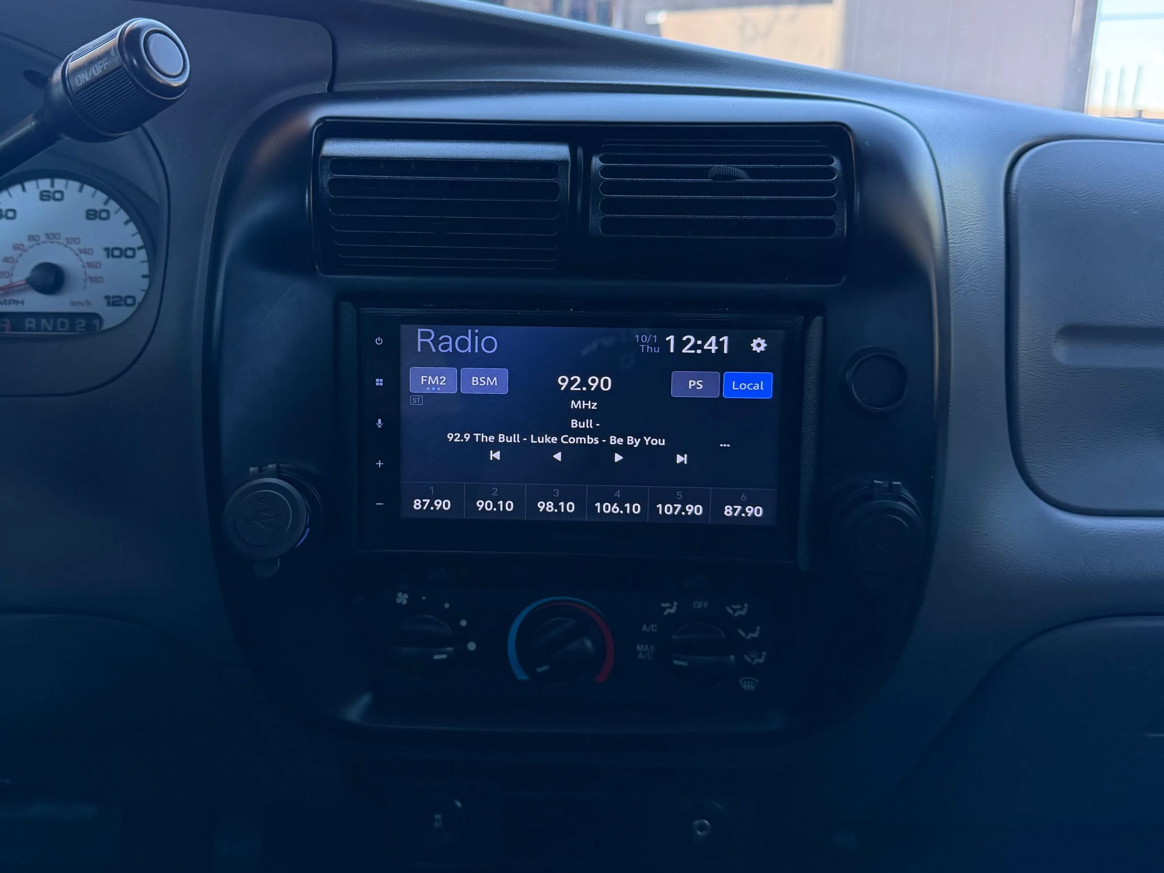 Used 2011 Ford Ranger Sport w/ Bright Trim Group RWD image 13