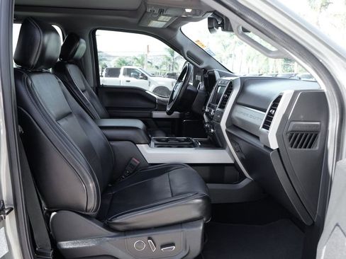 Used 2019 Ford F350 Lariat w/ Lariat Ultimate Package image 44