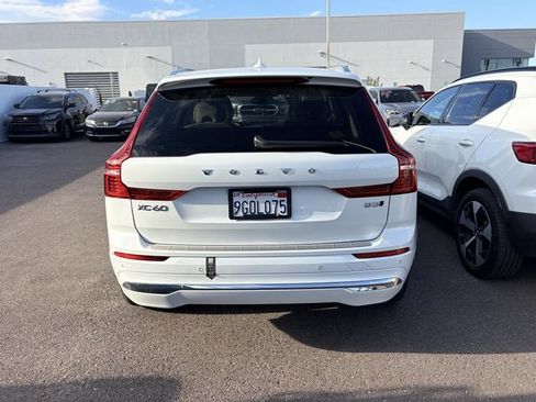 Used 2023 Volvo XC60 B5 Plus w/ Climate Package AWD/4WD image 9