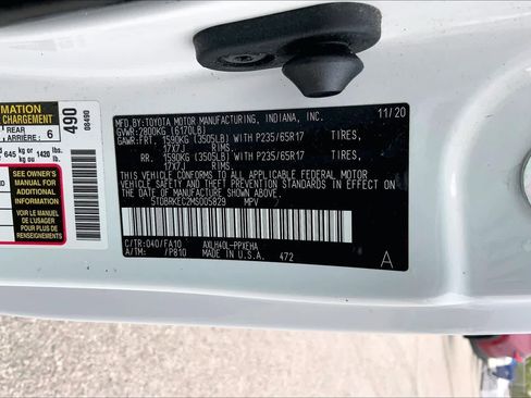Used 2021 Toyota Sienna LE image 35