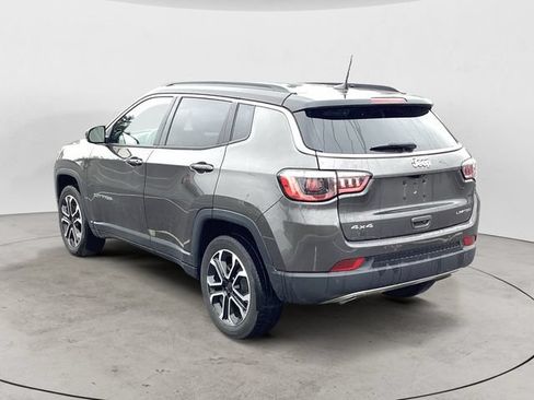 Used 2023 Jeep Compass Limited AWD/4WD image 3