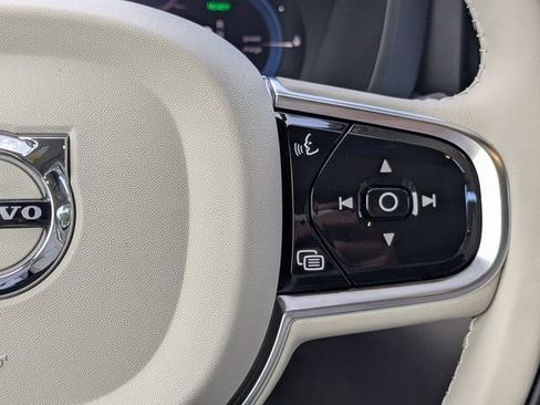 New 2024 Volvo XC60 T8 Core w/ Protection Package Premier image 32