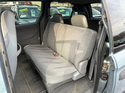 Used 2005 Dodge Grand Caravan SE w/ Popular Equipment Group I image 6