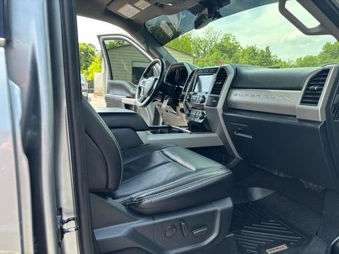 Used 2020 Ford F250 Lariat AWD/4WD image 11