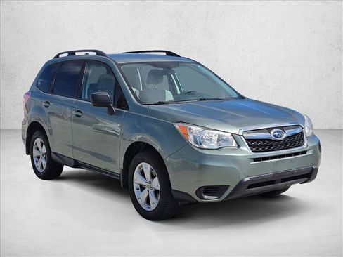 Used 2016 Subaru Forester 2.5i w/ Alloy Wheel Package AWD/4WD image 3