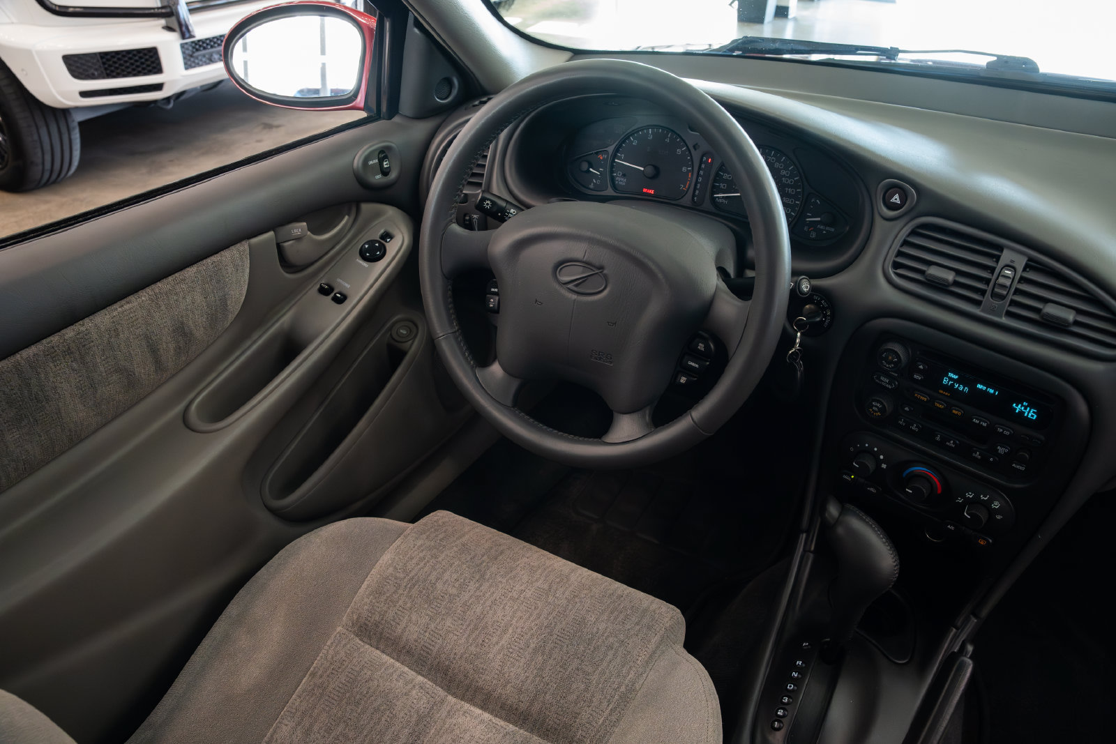 Used 2001 Oldsmobile Alero GL w/ Sun & Sound Pkg FWD image 9